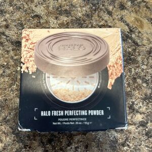 NEW Smashbox Halo Perfecting Powder - Fair
